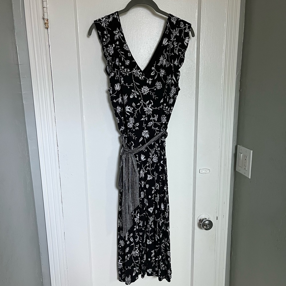 LOFT Flutter Sleeve Dress